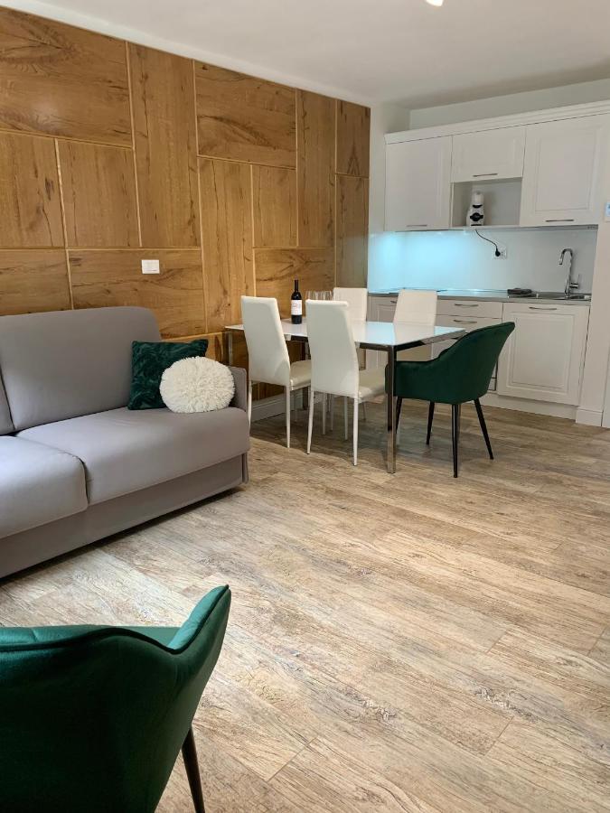 Casa Lorica Marilleva 1400 Leilighet Eksteriør bilde